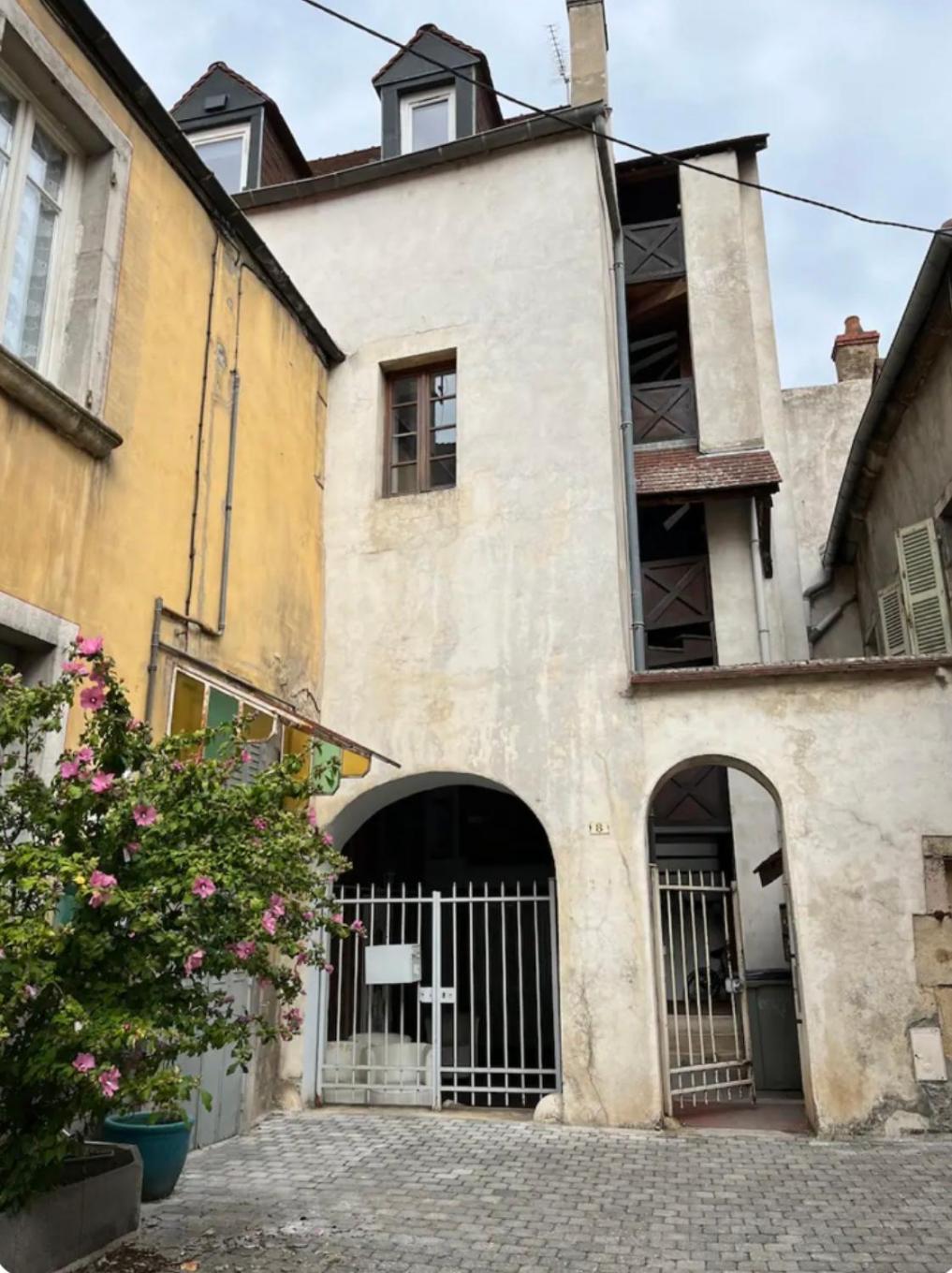 Apartament Le Charme Dubois Dijon Zewnętrze zdjęcie
